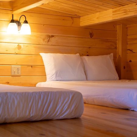 Casa De Fruta Cabins, Inn & Rv Park โฮลิสเตอร์ ภายนอก รูปภาพ